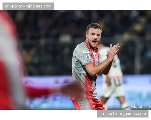 杰米·瓦尔迪意大利别墅遭入室盗窃，妻子瑞贝卡现场观战